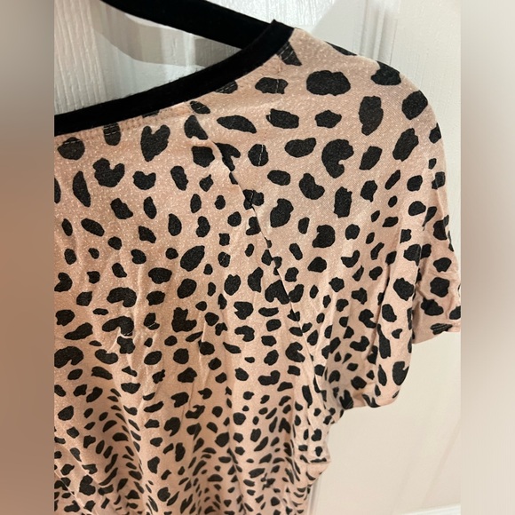 Leopard PJ tee, but can be worn out - Picture 8 of 8